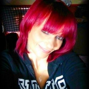 Meet your Posher, Joycee